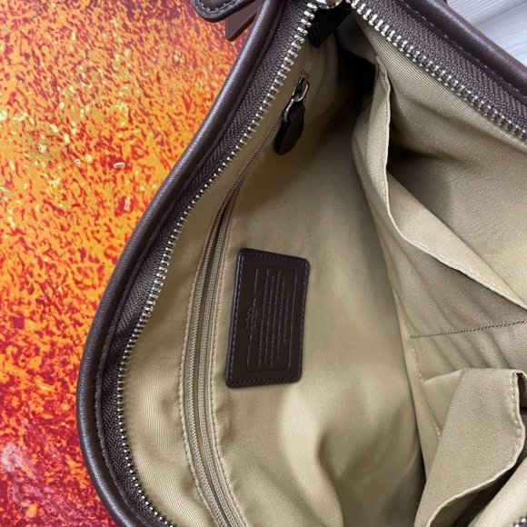 Coach Crossbody Shoulder Bag - Picture 4 of 6